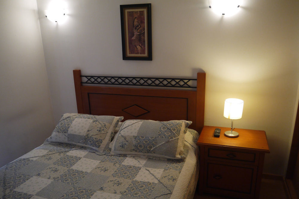 Trani Apart Hotel Las Condes ซานติอาโก ภายนอก รูปภาพ